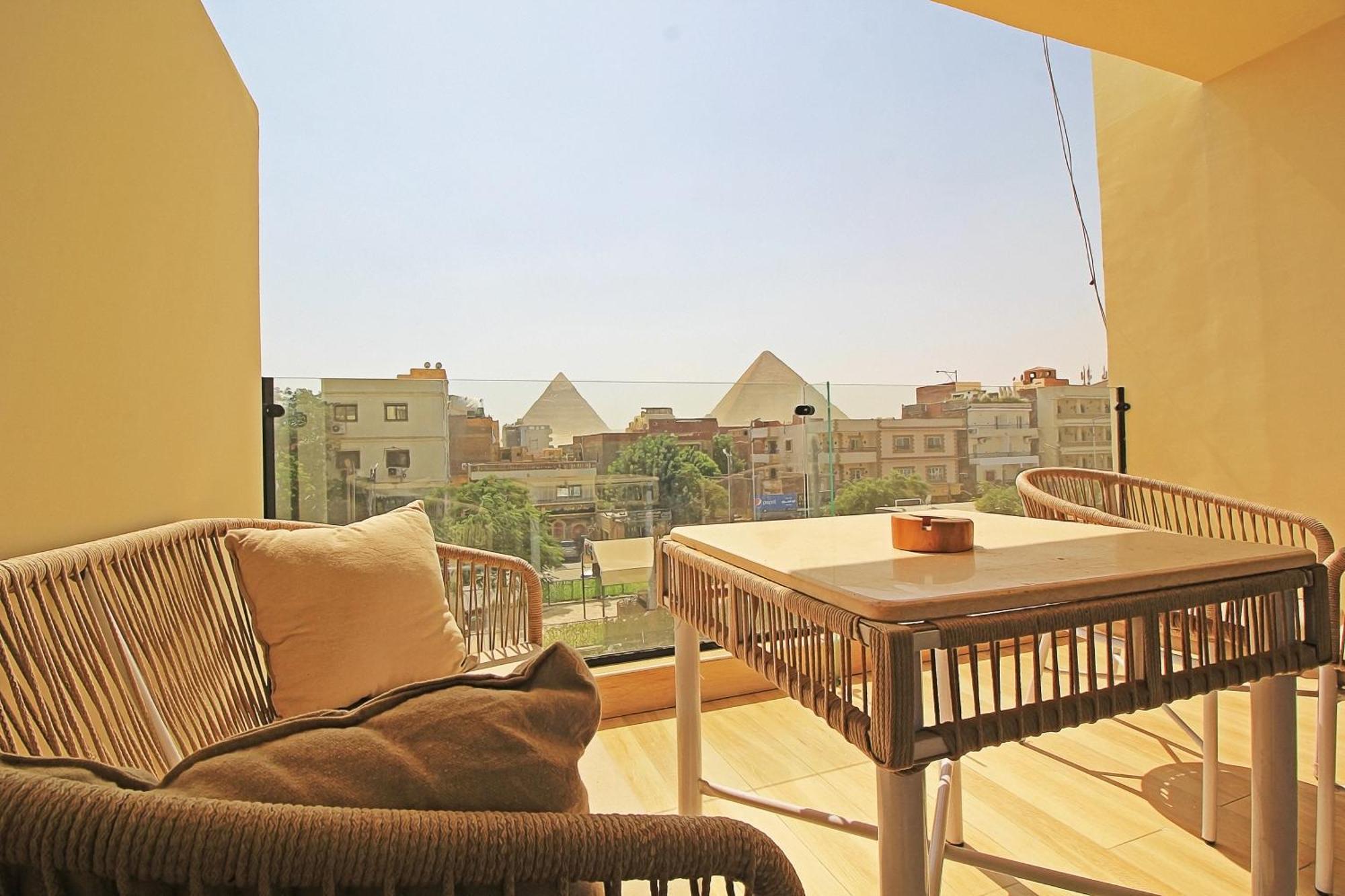 The Platinum Pyramid View Inn Kafret el-Gabal Esterno foto